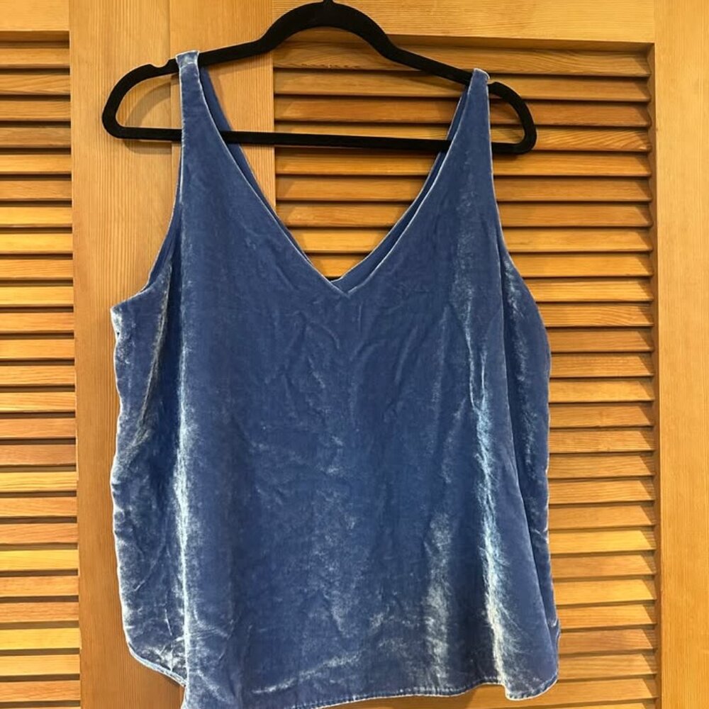 LOFT Velvet Tank - Women's L